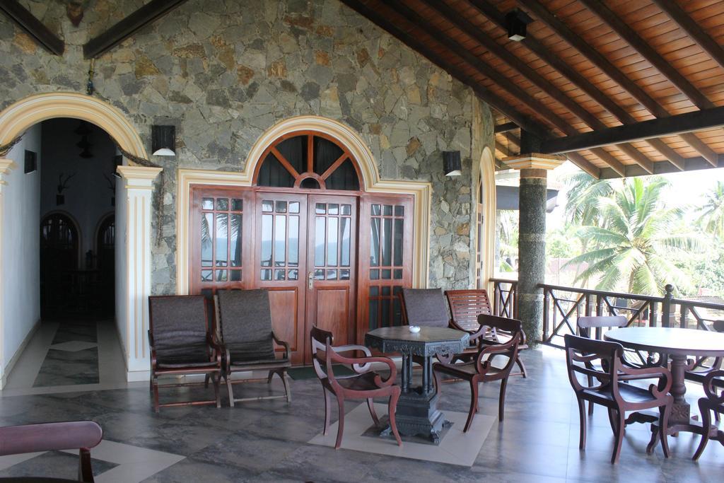 Warahena Beach Hotel Bentota Exteriör bild