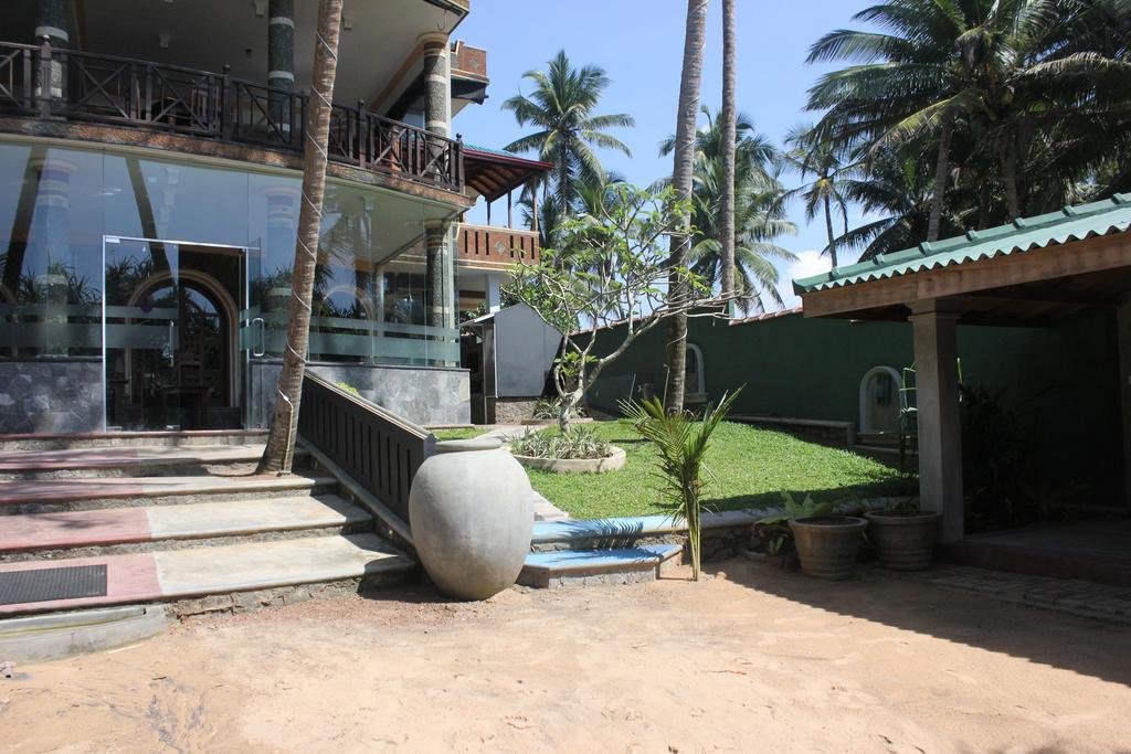 Warahena Beach Hotel Bentota Exteriör bild