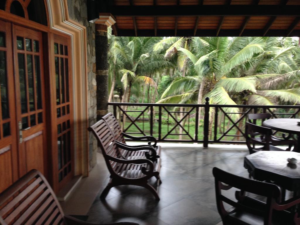 Warahena Beach Hotel Bentota Exteriör bild